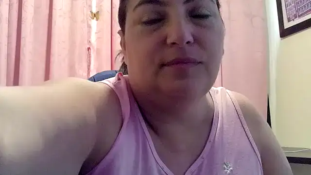 lina maria99 online show from April 2026 12:31:01 PM