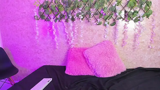 ImEmily444 online show from October 2025 04:55:01 AM