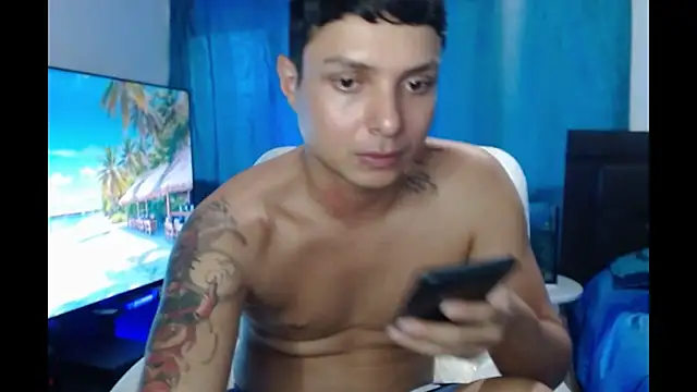 Snapshot of Elian_jankson chatting on October 2025 10:32:02 PM Elian jankson online show from October 2025 10:32:02 PM