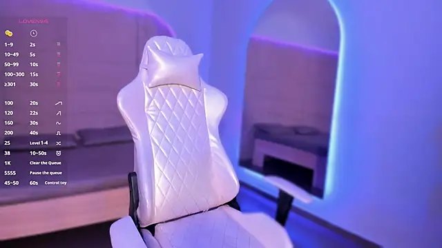 HannahMontgomery online show from January 2026 05:18:01 PM