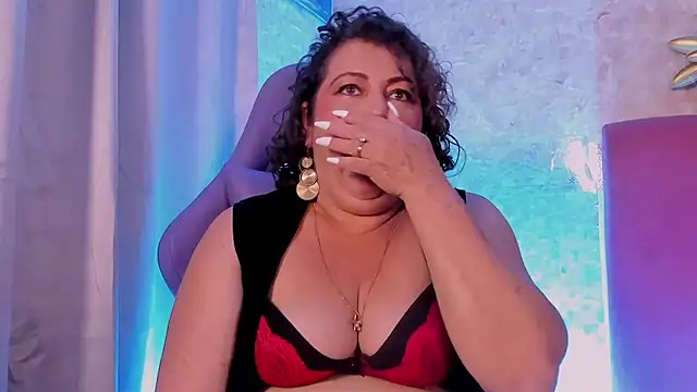 Snapshot of PalomaLombardi chatting on November 2025 08:09:01 PM PalomaLombardi online show from November 2025 08:09:01 PM