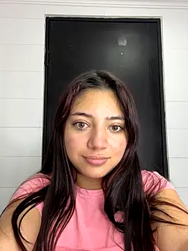 Snapshot of LisaGoddes chatting on October 2025 07:21:01 PM LisaGoddes online show from October 2025 07:21:01 PM