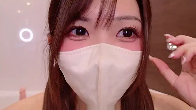 Snapshot of -EdisonThomas- chatting on November 2025 08:15:02 AM -EdisonThomas- online show from November 2025 08:15:02 AM