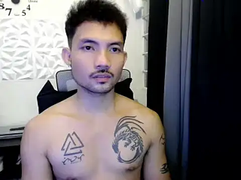 Snapshot of Thefriskyasian chatting on November 2025 02:49:02 PM Thefriskyasian online show from November 2025 02:49:02 PM