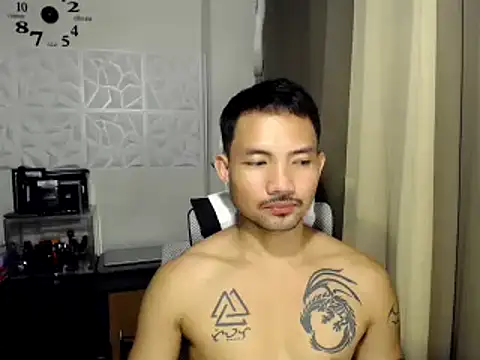 Snapshot of Thefriskyasian chatting on January 2026 01:58:01 PM Thefriskyasian online show from January 2026 01:58:01 PM
