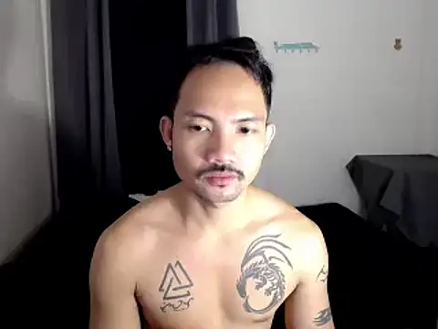 Snapshot of Thefriskyasian chatting on February 2026 12:21:01 PM Thefriskyasian online show from February 2026 12:21:01 PM