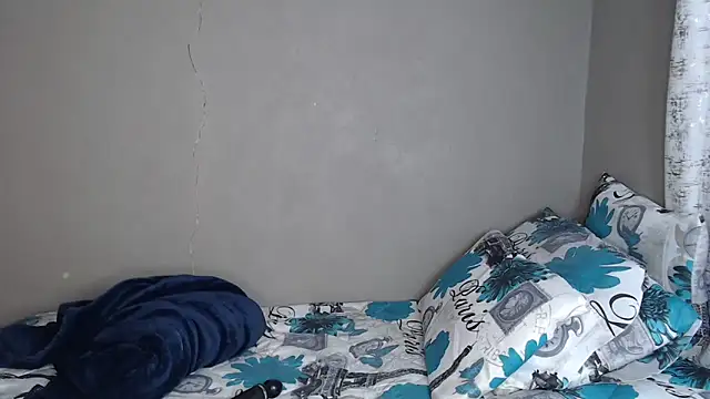 Lunalee online show from December 2025 09:05:01 AM