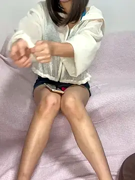 Snapshot of reina_00121 chatting on October 2025 12:31:01 AM reina 00121 online show from October 2025 12:31:01 AM