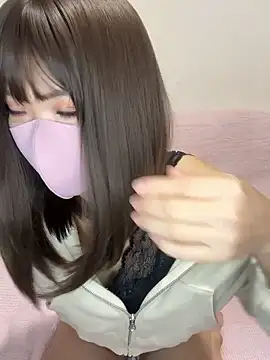 Snapshot of reina_00121 chatting on November 2025 12:32:01 AM reina 00121 online show from November 2025 12:32:01 AM