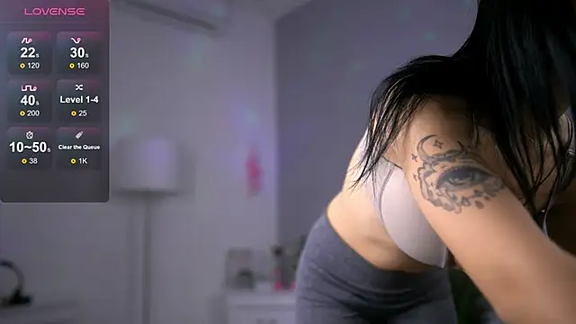 HotMollyX online show from October 2025 04:26:01 AM