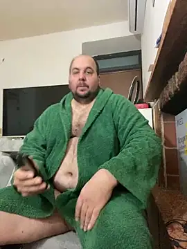 Snapshot of Roma84000 chatting on February 2026 07:32:02 PM Roma84000 online show from February 2026 07:32:02 PM