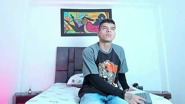 wyatt 3 online show from November 2025 11:54:02 AM