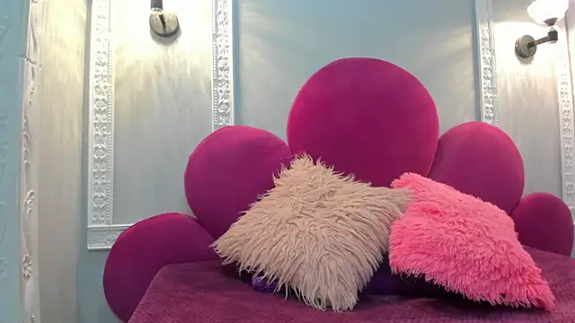 Saammy 17 online show from October 2025 08:25:01 PM