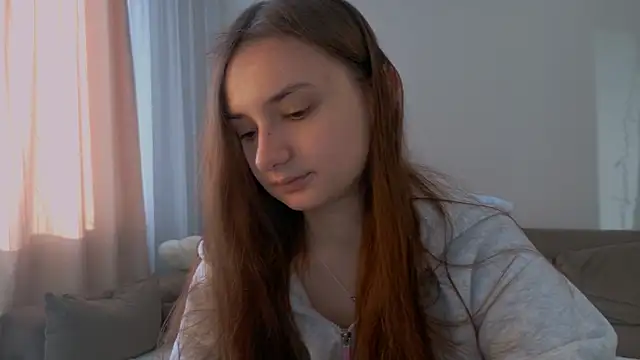 Lelia Vibe online show from May 2026 03:35:01 AM