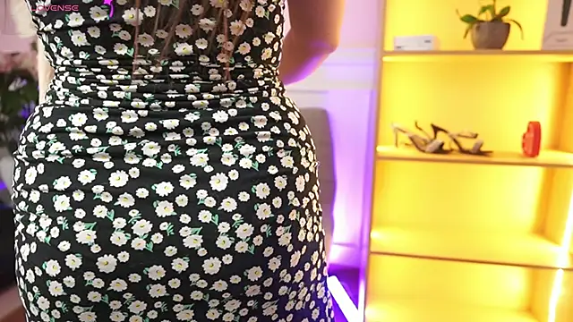 MilaCrave online show from January 2026 11:36:01 AM