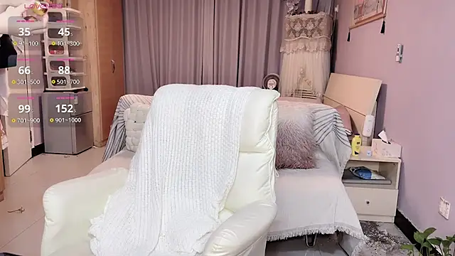 Snapshot of Y2Luvk chatting on September 2025 11:09:02 PM Y2Luvk online show from September 2025 11:09:02 PM