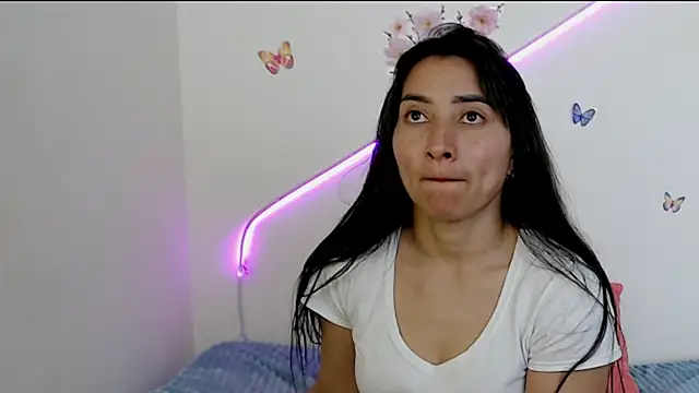 angelyxs online show from October 2025 08:27:02 PM