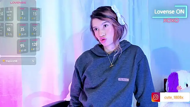 Sofiia cute  online show from March 2026 03:44:01 AM