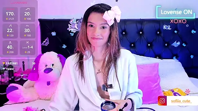 Snapshot of Sofiia_cute_ chatting on April 2026 01:41:02 PM Sofiia cute online show from April 2026 01:41:02 PM