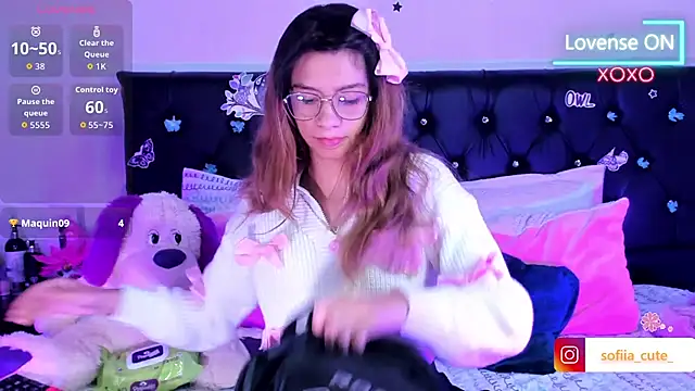 Snapshot of Sofiia_cute_ chatting on May 2026 03:02:01 AM Sofiia cute online show from May 2026 03:02:01 AM