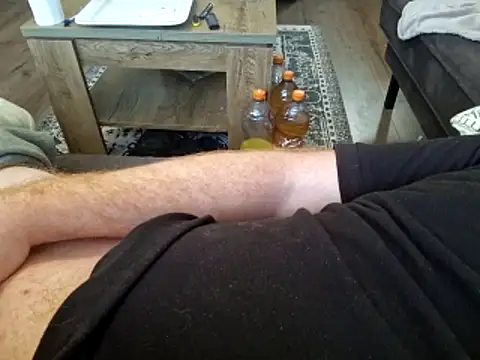 Snapshot of svenni2525 chatting on November 2025 01:20:01 PM svenni2525 online show from November 2025 01:20:01 PM