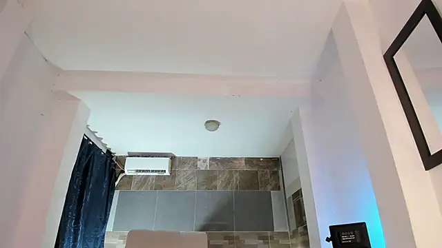 angel hasss online show from November 2025 02:44:01 AM