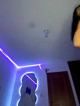 AlessiaSmith11 online show from October 2025 02:34:02 AM