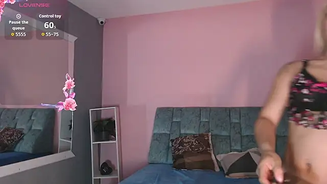 Camila Russoo online show from February 2026 07:54:02 PM