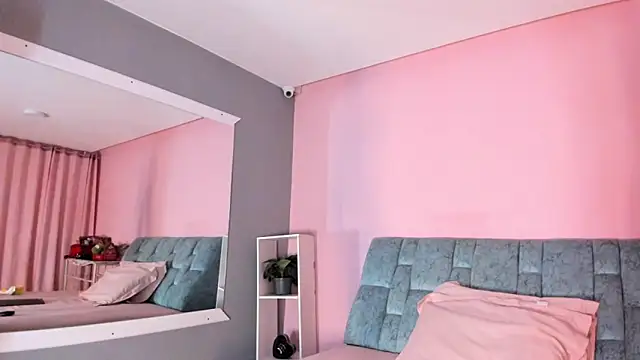 Camila Russoo online show from March 2026 07:29:01 PM