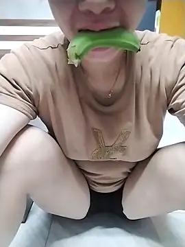 Snapshot of Mie_rose chatting on September 2025 12:54:02 AM Mie rose online show from September 2025 12:54:02 AM