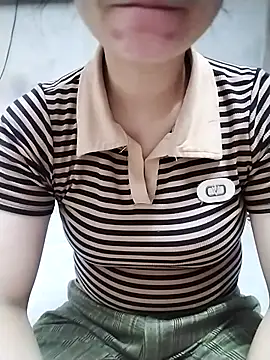 Snapshot of Mie_rose chatting on November 2025 07:43:02 AM Mie rose online show from November 2025 07:43:02 AM