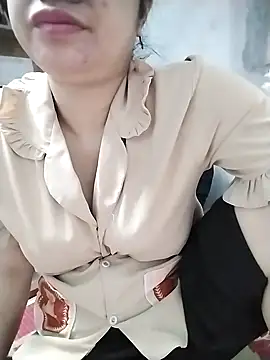 Mie rose online show from November 2025 03:01:02 PM