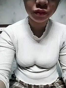 Mie rose online show from November 2025 12:13:01 AM