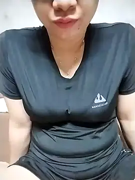 Snapshot of Mie_rose chatting on June 2026 01:39:02 PM Mie rose online show from June 2026 01:39:02 PM