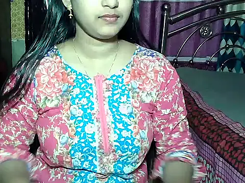 Hot-Hot online show from February 2026 04:49:02 PM