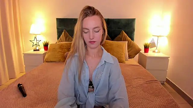 mishapallmer online show from September 2025 08:27:01 AM