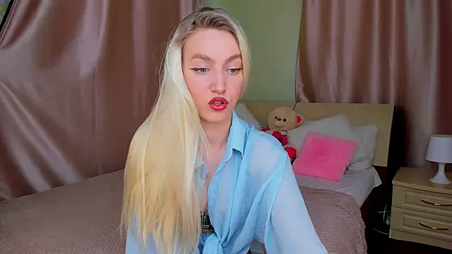 mishapallmer online show from May 2026 06:32:01 AM
