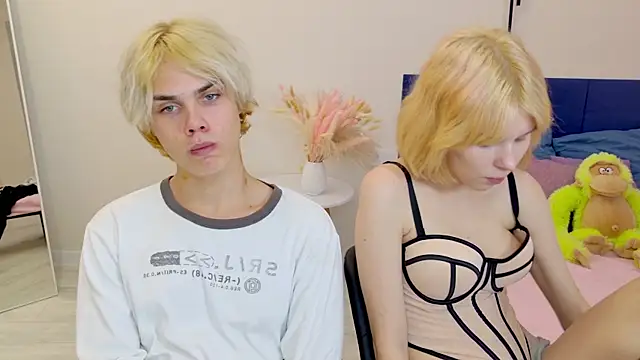 Bonnie And C1yde online show from September 2025 05:13:02 PM