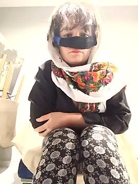 Snapshot of ezgi2545 chatting on October 2025 07:25:02 PM ezgi2545 online show from October 2025 07:25:02 PM