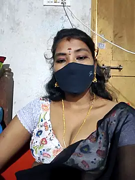 Snapshot of srav43 chatting on October 2025 05:39:02 AM srav43 online show from October 2025 05:39:02 AM