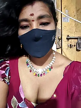 Snapshot of srav43 chatting on October 2025 05:44:02 PM srav43 online show from October 2025 05:44:02 PM