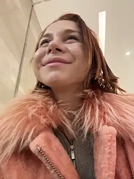 Snapshot of RosieSecret chatting on November 2025 08:12:01 AM RosieSecret online show from November 2025 08:12:01 AM