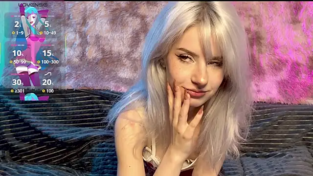 snowy lisa online show from March 2026 01:14:02 PM