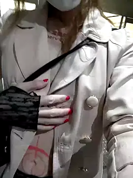 Snapshot of pink-mai chatting on November 2025 10:54:01 PM pink-mai online show from November 2025 10:54:01 PM