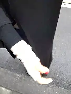 Snapshot of pink-mai chatting on February 2026 12:41:01 AM pink-mai online show from February 2026 12:41:01 AM