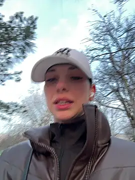 EllyLynn online show from March 2026 05:02:02 AM