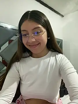 Sara-cooper2 online show from June 2026 02:38:01 PM