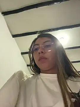 Sara-cooper2 online show from June 2026 02:48:02 PM