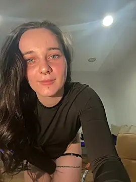 Snapshot of Baby_Eva23 chatting on February 2026 07:14:02 PM Baby Eva23 online show from February 2026 07:14:02 PM