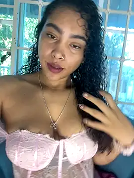 SophieD online show from December 2025 12:03:02 PM